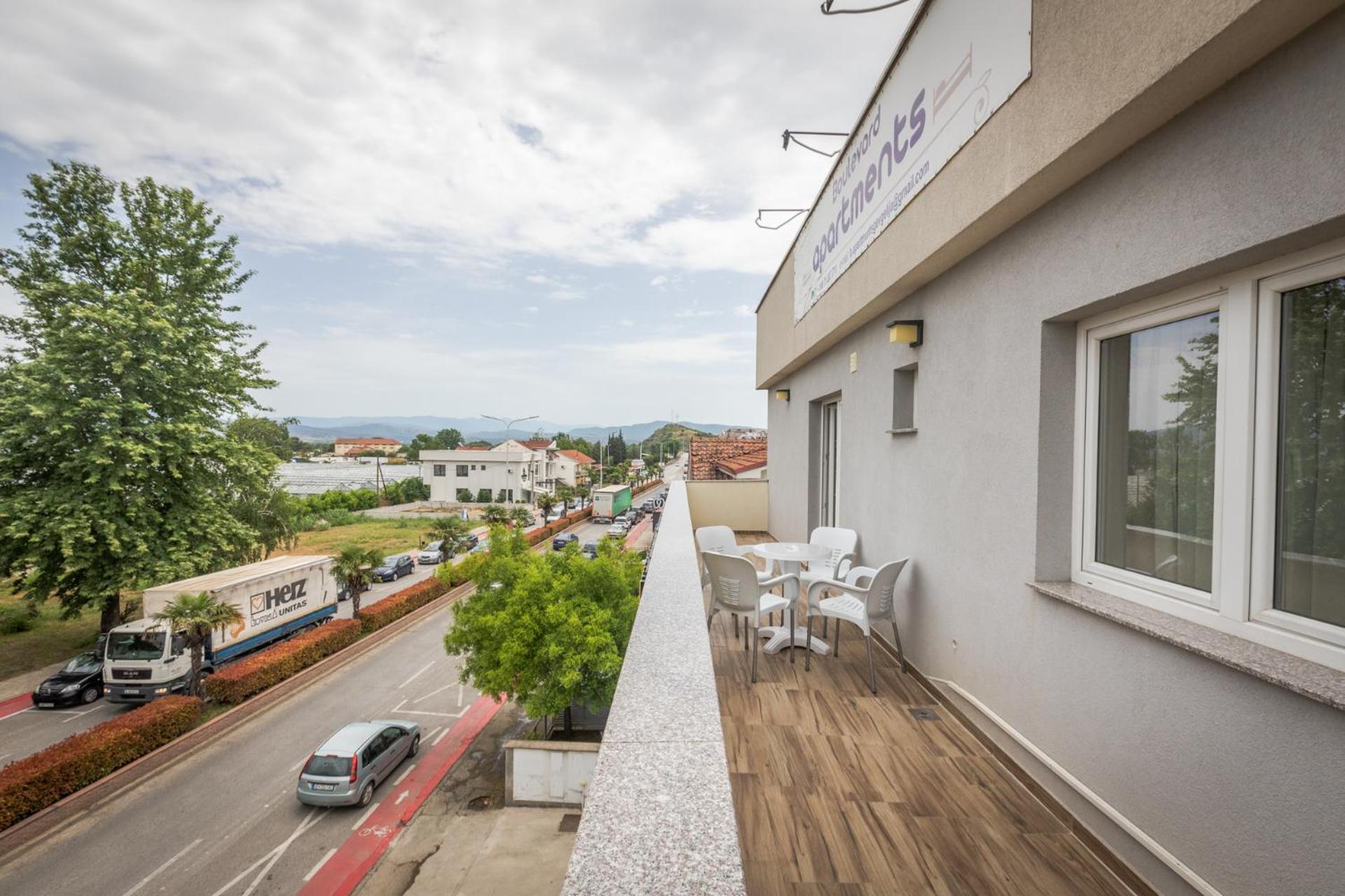 غيفيغليا Boulevard Apartments المظهر الخارجي الصورة